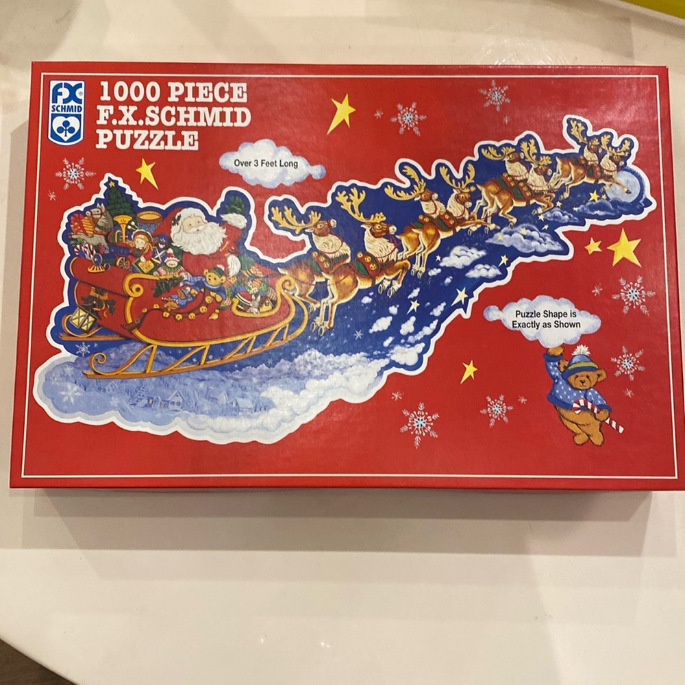 FX Schmid 1000 Piece‎ Santa’s On His Way Puzzle.  Over 3ft Long